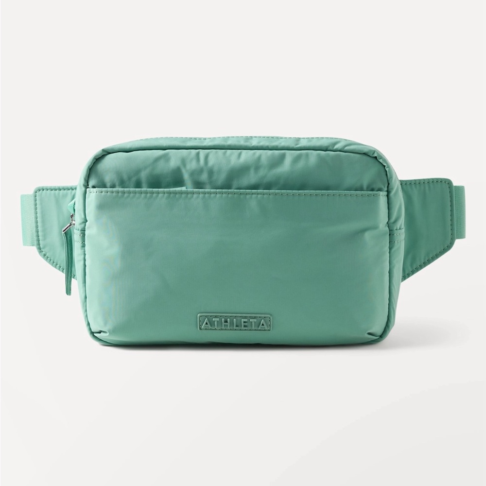 Athleta All About Large Crossbody Belt Bag 
Color: Juniper